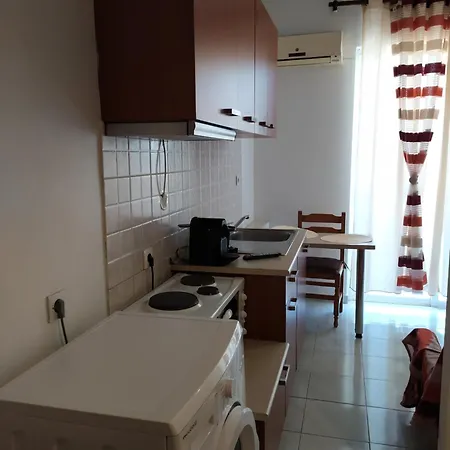 Ariadne Apartment